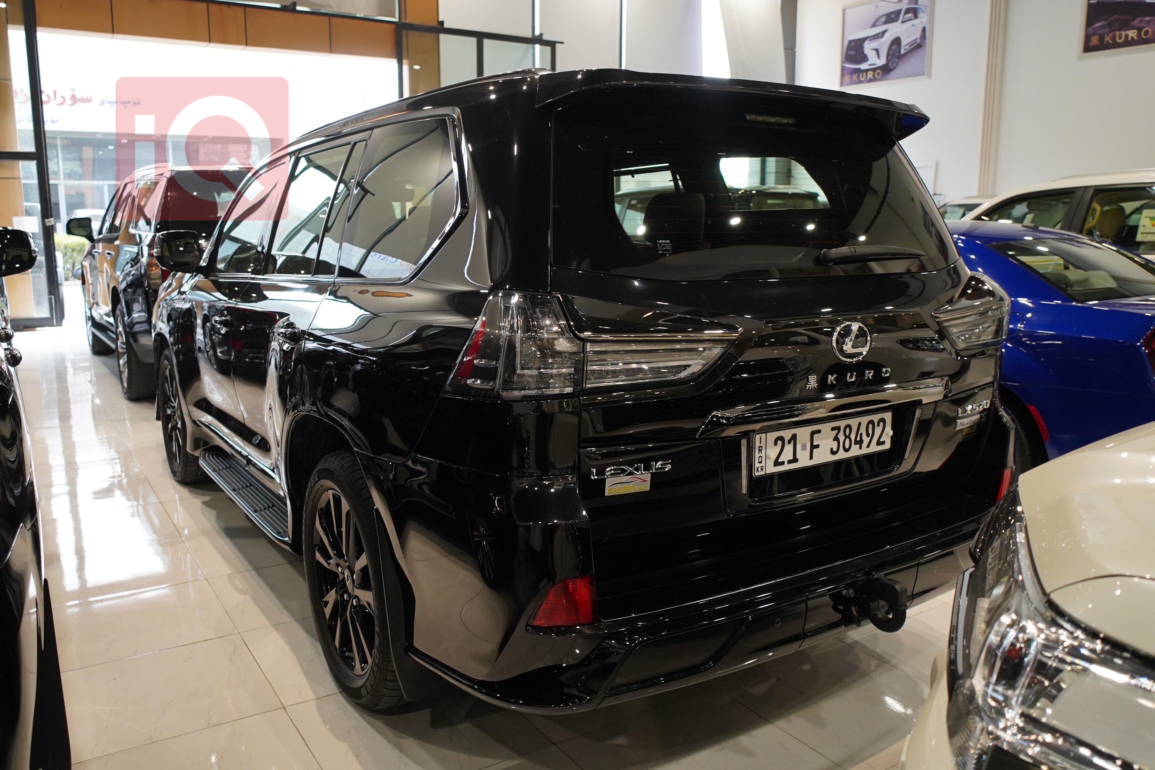 Lexus LX